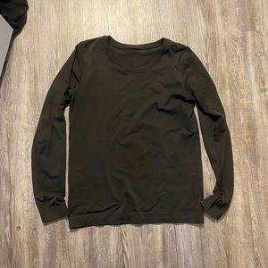 Lululemon Relaxed Swiftly